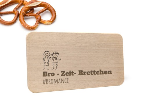 Buchenholz Frühstücksbrettchen personalisiert mit Gravur Bromance