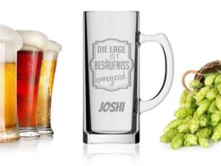 Bierglas mit Gravur Die Lage ist Besäufnis erregend